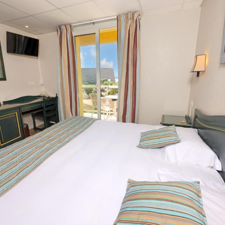 Hotel Saint Christophe - Chambre Double Standard - Vue sur Jardin - 5
