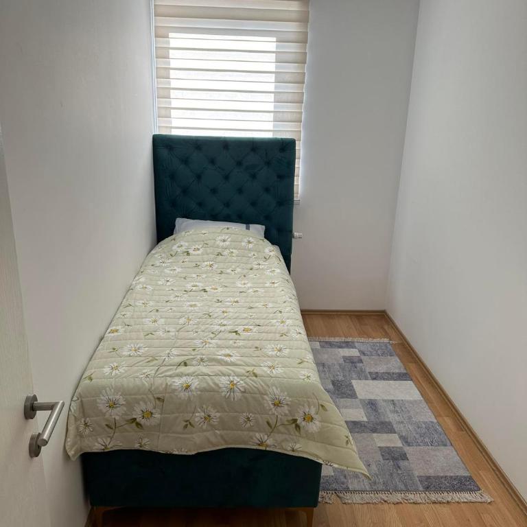 Luxury apartments - Otoka Sarajevo - Double Room with Park View - 11