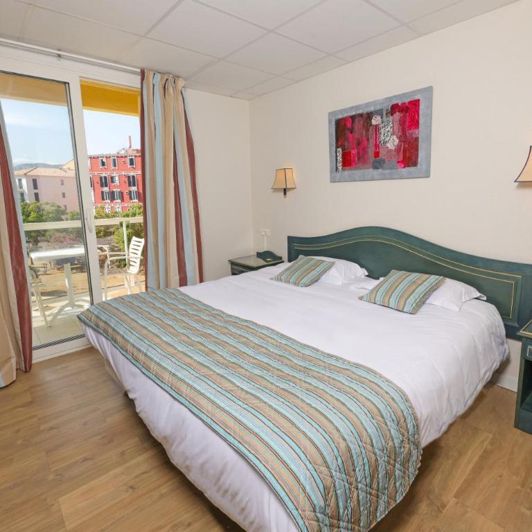 Hotel Saint Christophe - Chambre Double Standard - Vue sur Jardin - 10
