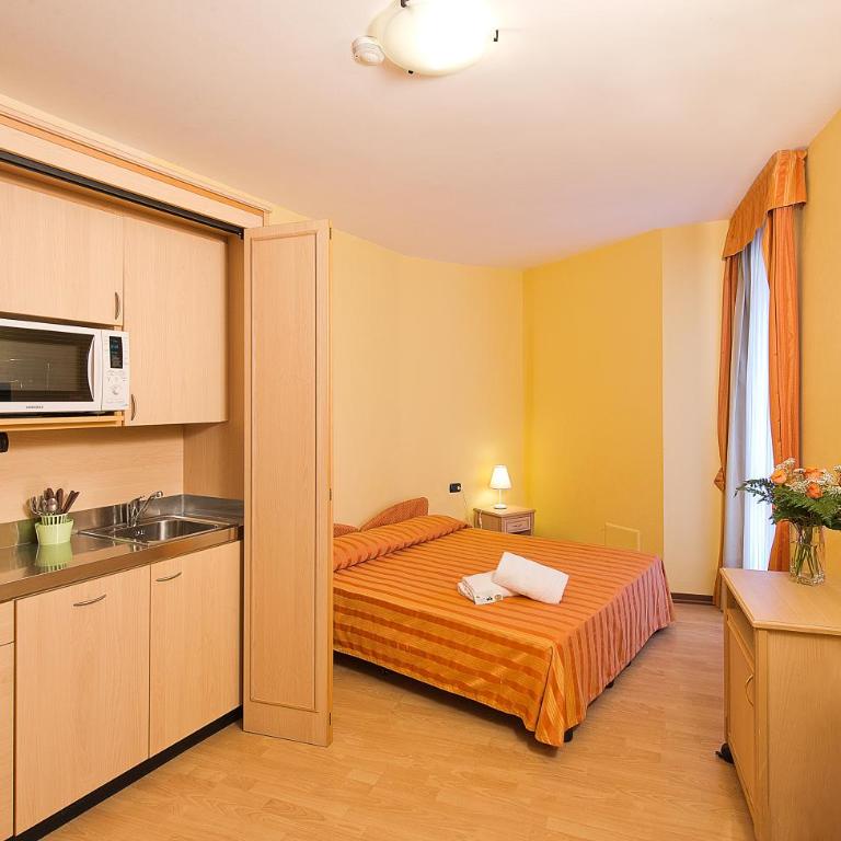 Hotel Residence Dei Fiori - Appartamento con 1 Camera da Letto e Vista Lago - 2
