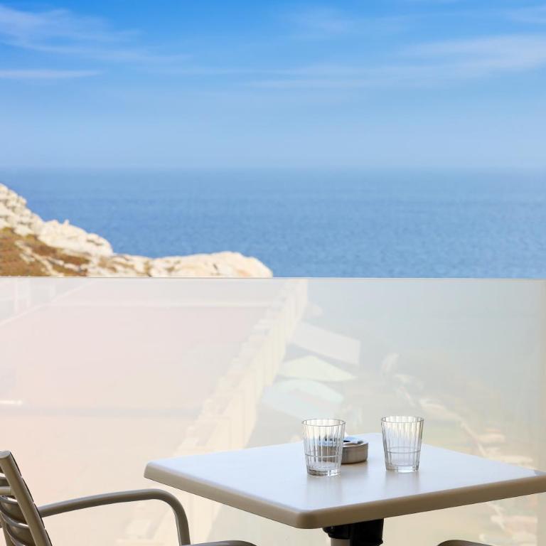 Hotel Saint Christophe - Chambre Double Supérieure - Vue Directe sur Mer - 10