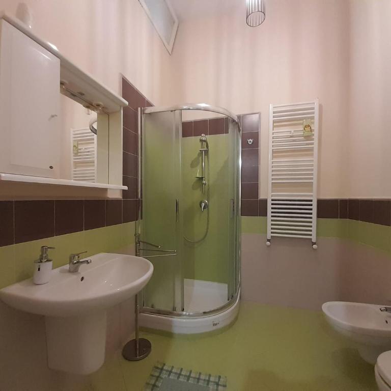 Ruggero 98 - Appartamento con 2 Camere da Letto - 6