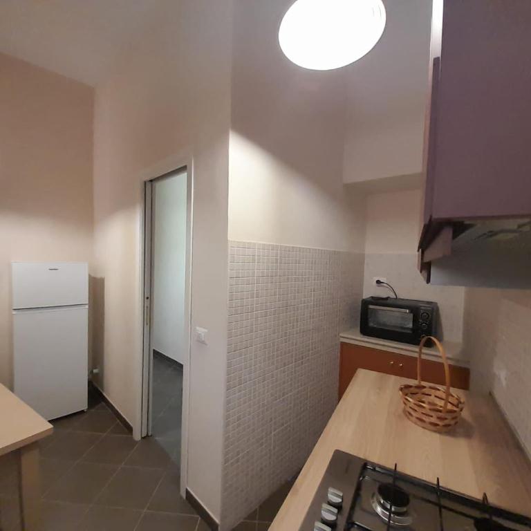 Ruggero 98 - Appartamento con 2 Camere da Letto - 8