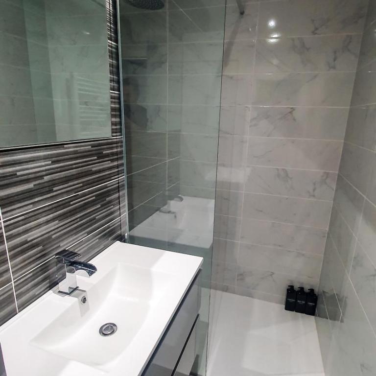 Appartement T3 à deux pas du centre-ville - Appartamento con 2 Camere da Letto - 33