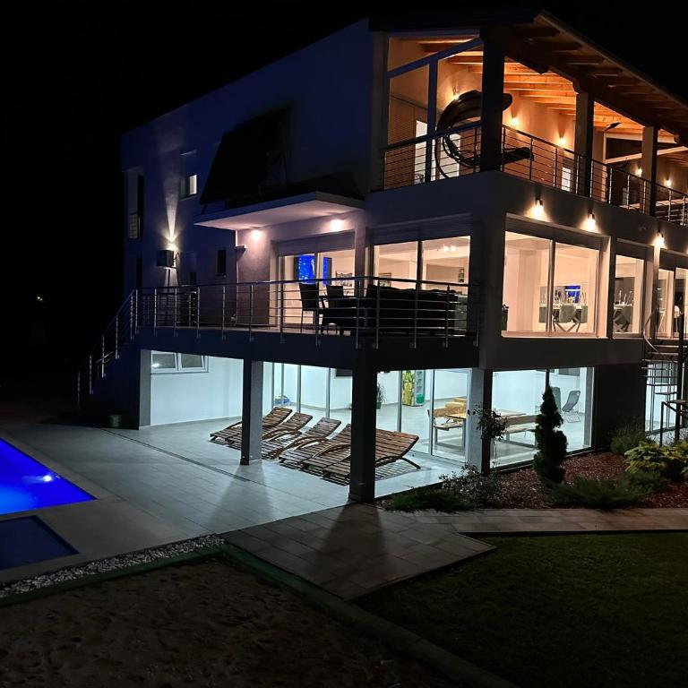 Summer Residence Una - Deluxe Villa - 8