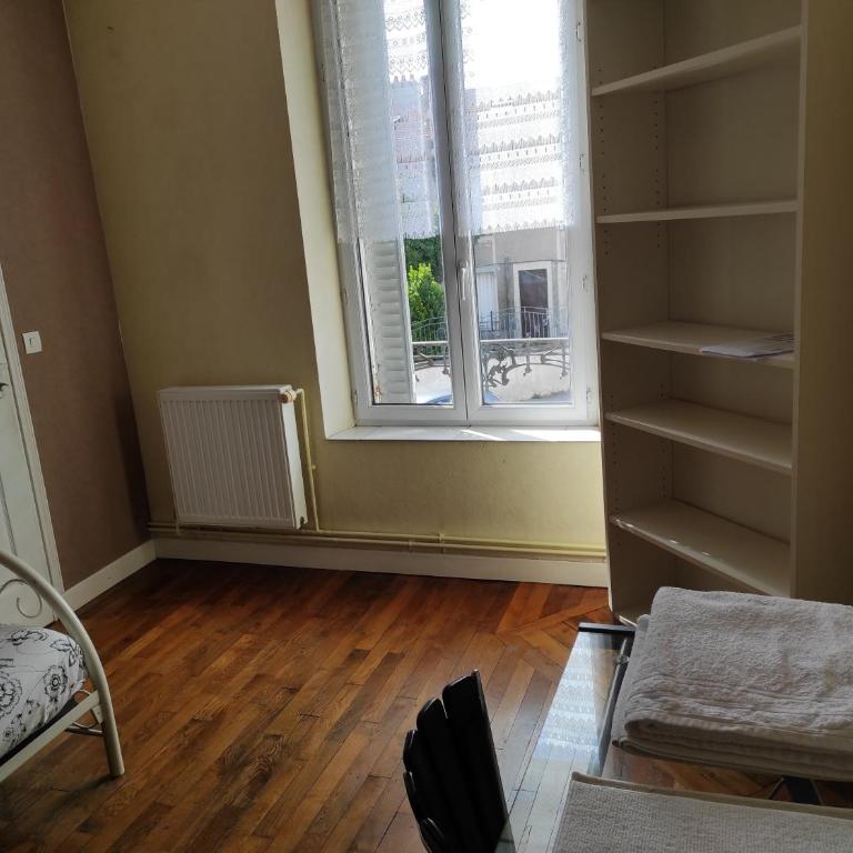 Bel appartement proche toutes facilités - Apartment mit 2 Schlafzimmern - 11