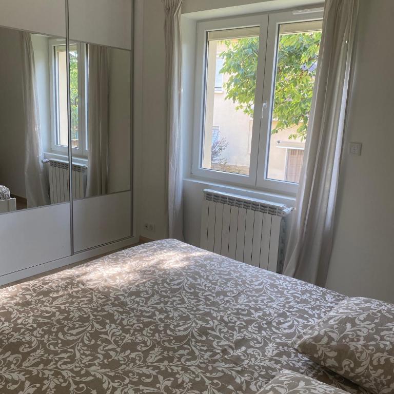 T3 rénové, jardin parking & garage privé, proche centre - Casa de 2 dormitorios - 6