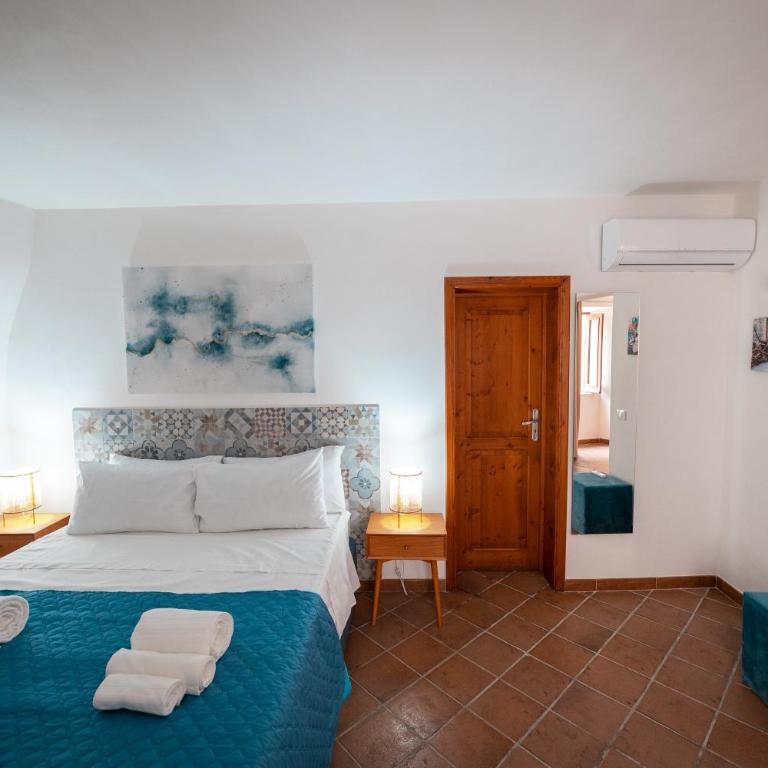 Sicily Home-affittacamere mediterraneo - Ampia Camera Matrimoniale - 2