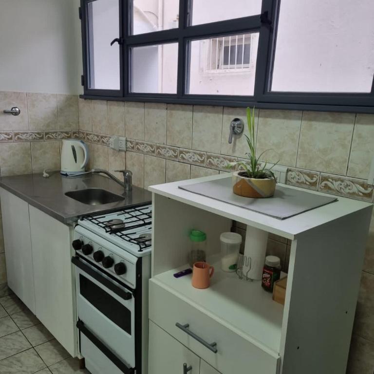 Hermoso departamento con patio en Rio Gallegos - Apartamento con terraza - 4