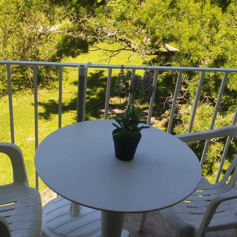 Studio lou paradou residence le provence - One-Bedroom Apartment - 2