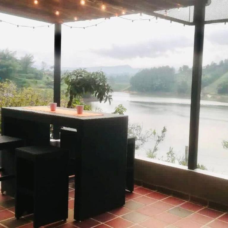 Cozy lakefront House for 6 (Guatape dam) - Casa de 2 dormitorios - 4