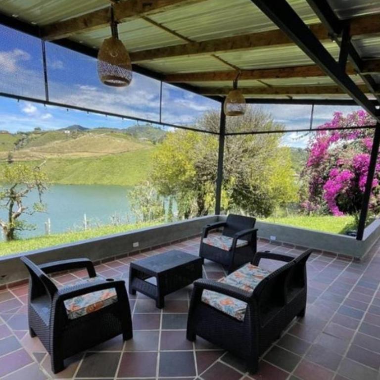 Cozy lakefront House for 6 (Guatape dam) - Casa de 2 dormitorios - 11