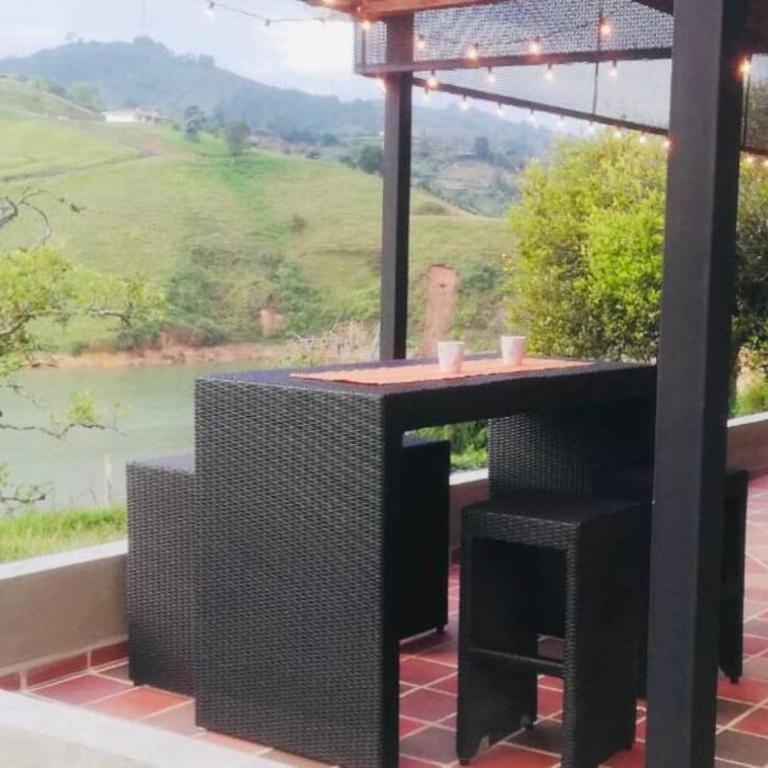 Cozy lakefront House for 6 (Guatape dam) - Casa de 2 dormitorios - 17