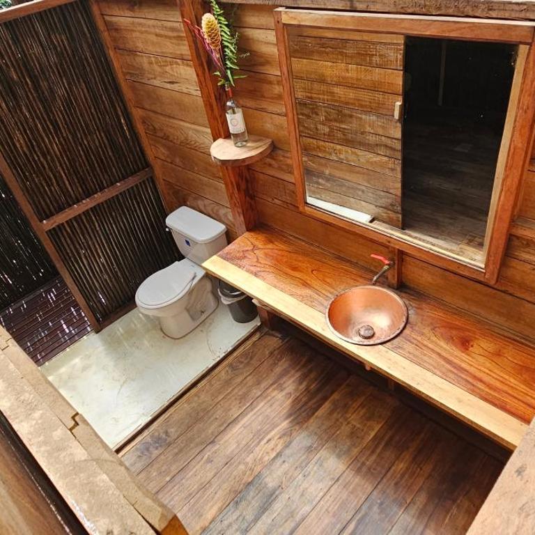 The Pelican House Hostel - Comfort Quadruple Room - 6