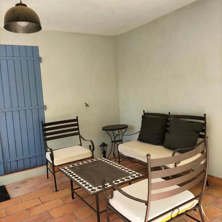 Bastide la Bohême - Two-Bedroom Apartment - 4