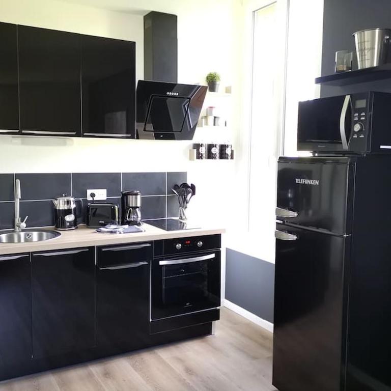 LE MEDITERRANEEN *T2 (40m²) *WIFI*PARKING PRIVE* - Appartamento con 1 Camera da Letto - 26