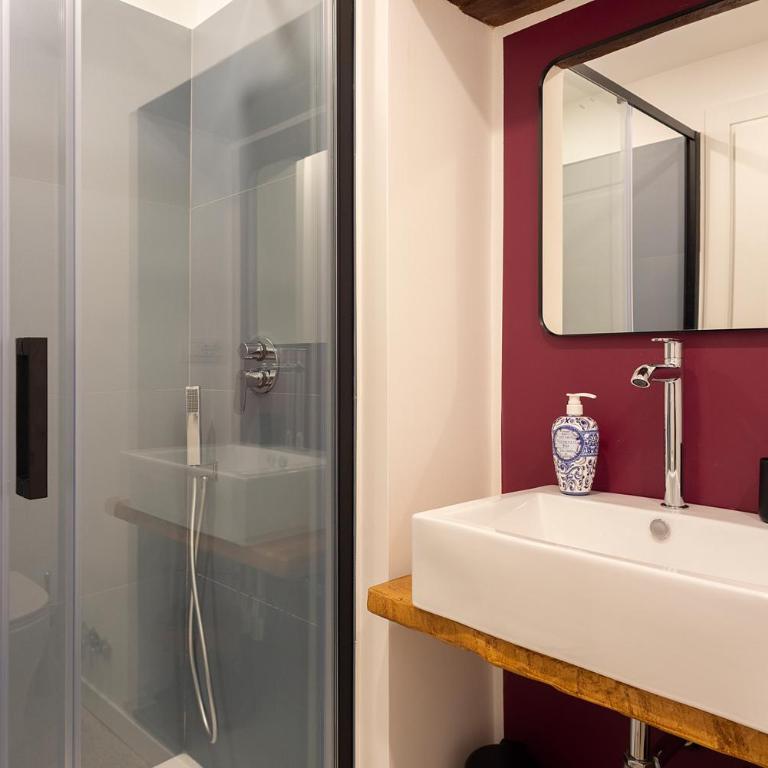 "LeoApartment" - Historic City Center District - Appartamento con 3 Camere da Letto - 25