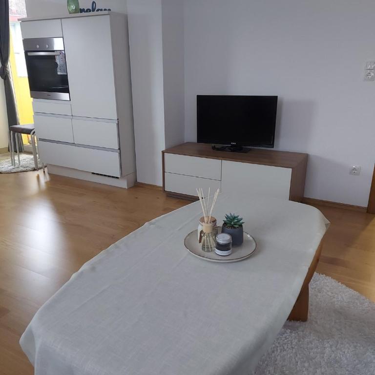 Good Vibes - Apartment with Balcony - 1