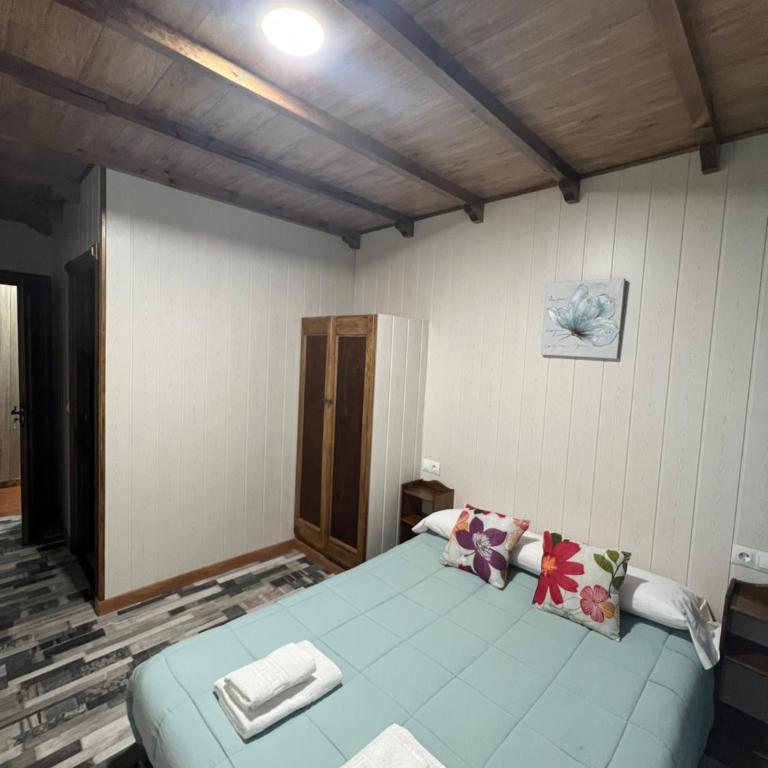Alojamiento Cerro de las Salinas - Habitación Doble con baño privado - 10