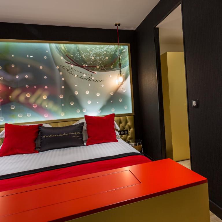Hotel Les Bulles De Paris - Suite - 11