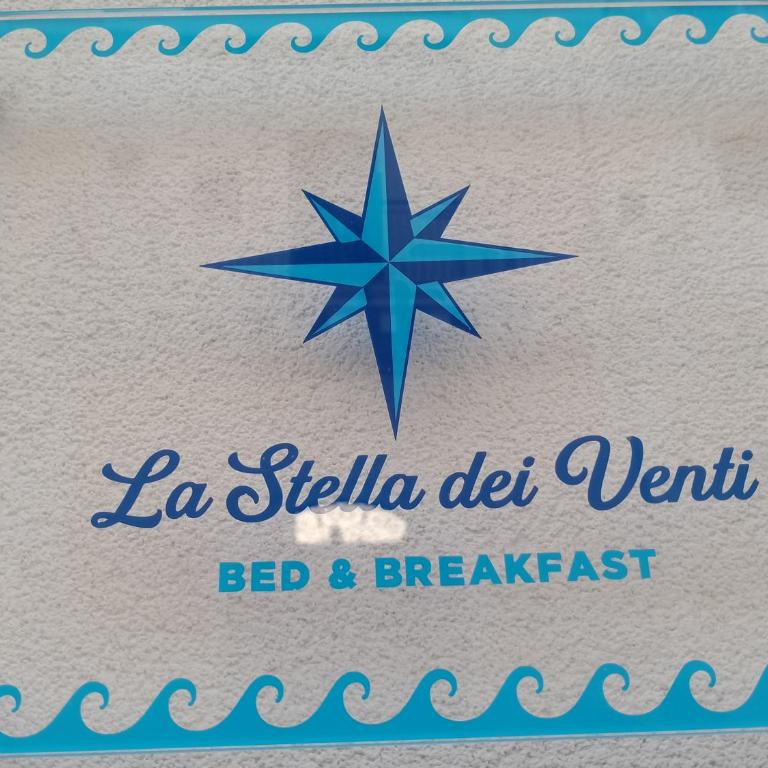 La Stella dei Venti - Camera Matrimoniale con Balcone - 12