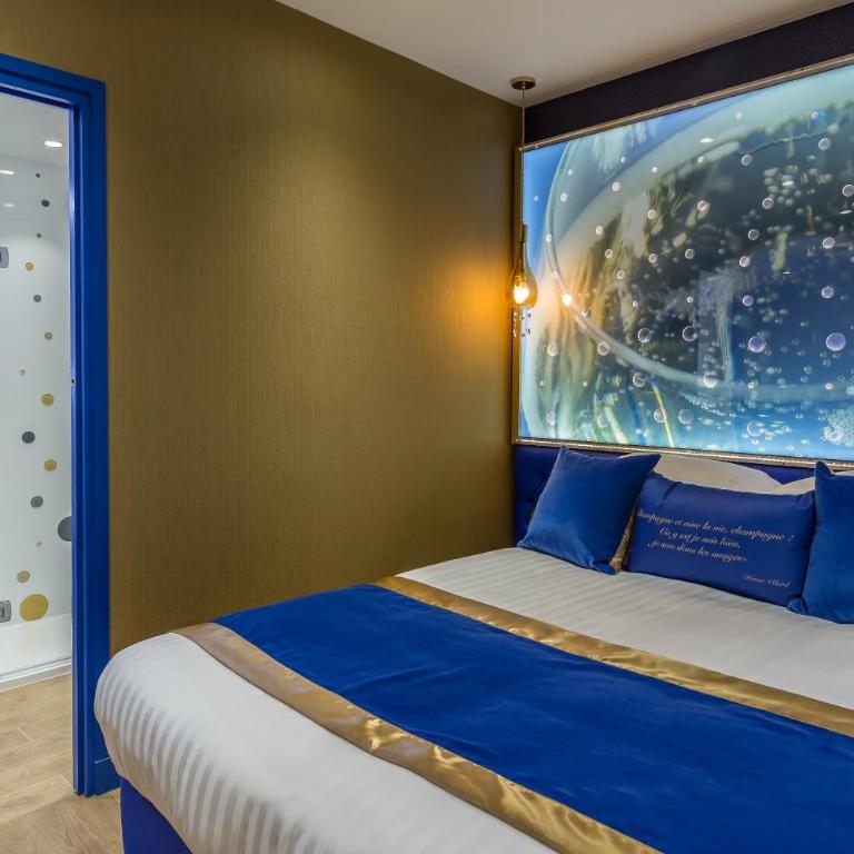 Hotel Les Bulles De Paris - Suite - 1