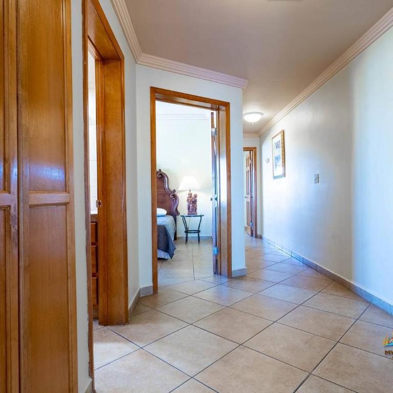Beautiful ocean view, Jerry`s condo 3 - Casa - 13