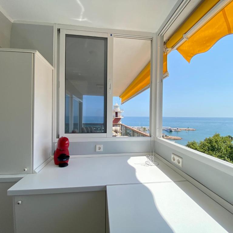 El Faro Marbella Beachfront By Kura Homes - Two-Bedroom Apartment - 8