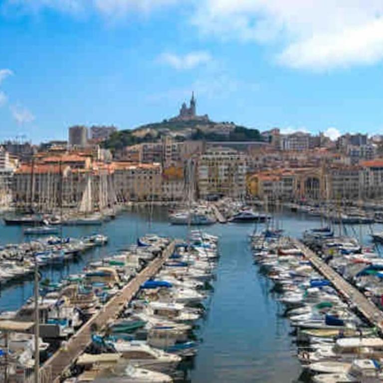 Super T2 au Vieux Port Climatisé - Appartement 1 Chambre - 28