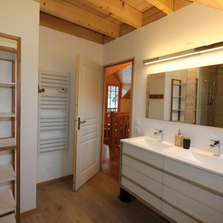 Chalet classé 5 étoiles avec bain nordique entièrement neuf - Chalet - 24