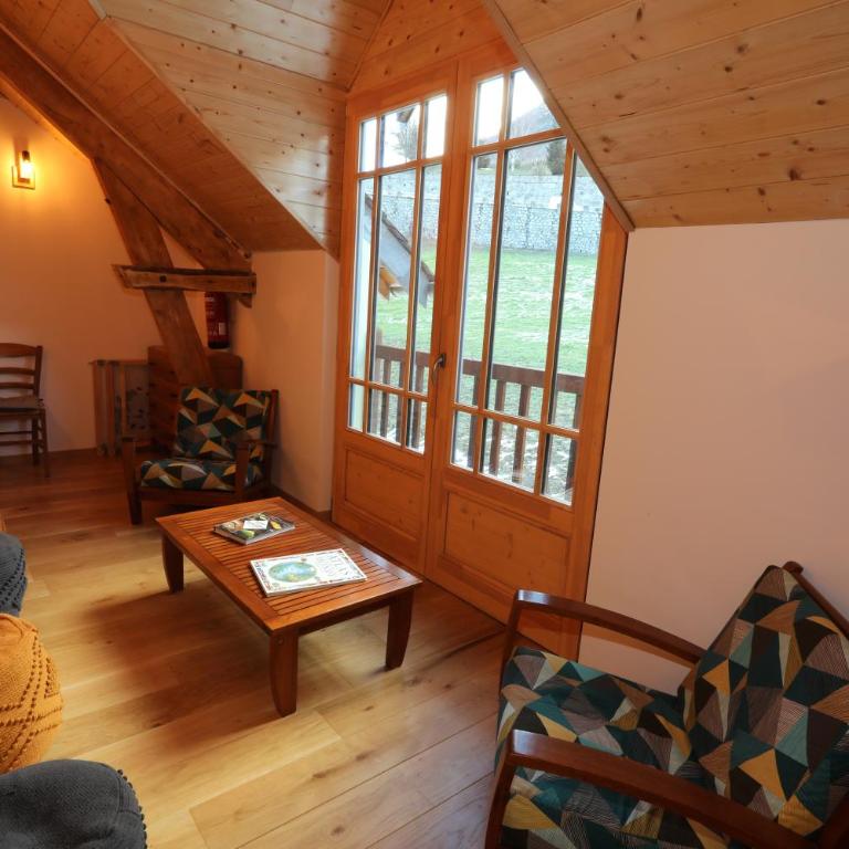 Chalet classé 5 étoiles avec bain nordique entièrement neuf - Chalet - 16