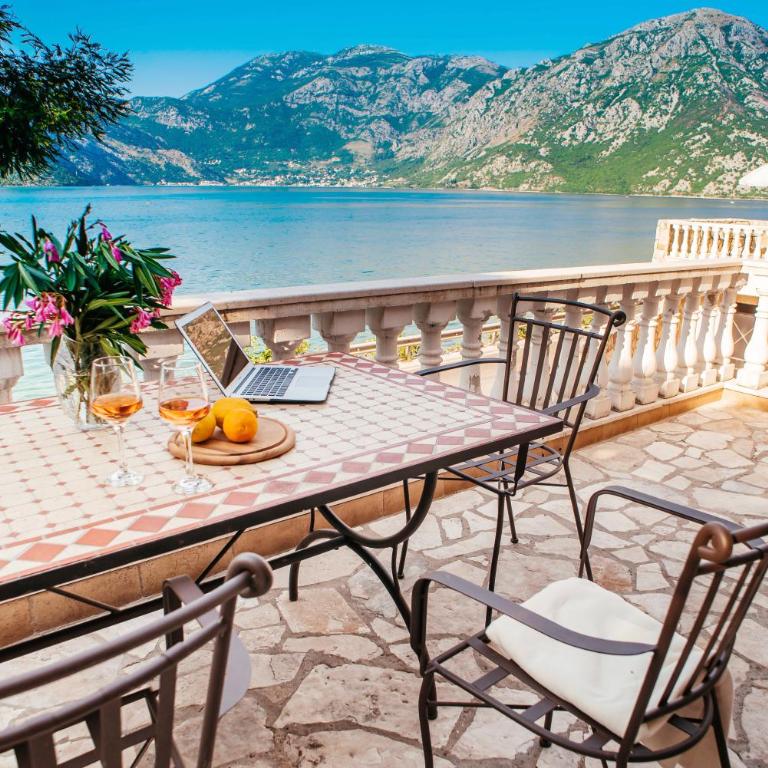 Villa Chantal - Apartment with Terrace - 4