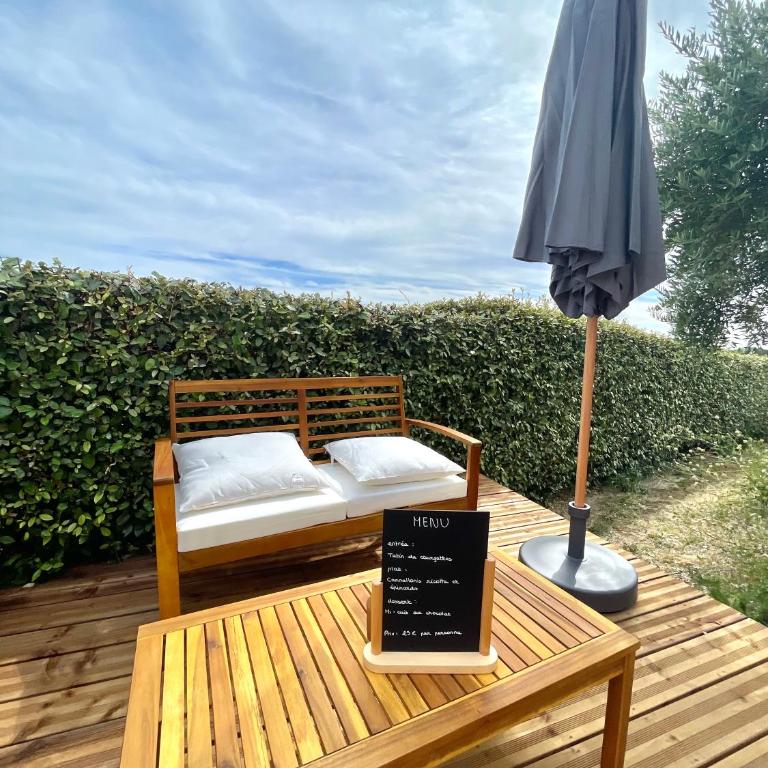 Chambre d'hôtes avec Jacuzzi Ventoux Cocoon - Chambre Double avec Salle de Bains Privative - 8