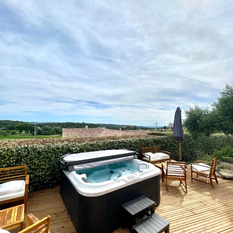 Chambre d'hôtes avec Jacuzzi Ventoux Cocoon - Chambre Double avec Salle de Bains Privative - 6
