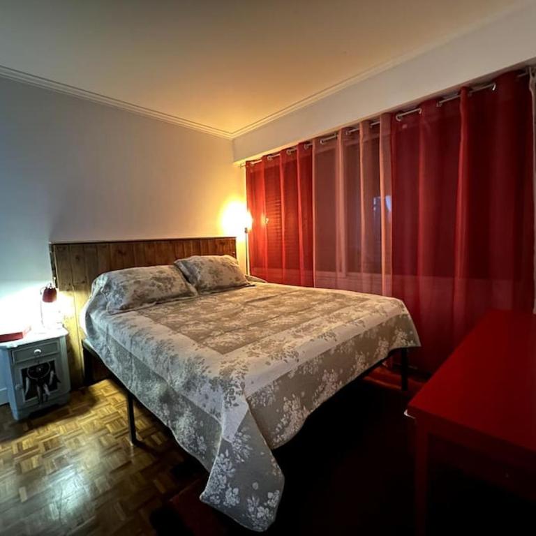 Grand appartement avec balcon et parking gratuit sur place - Appartamento con 2 Camere da Letto - 8