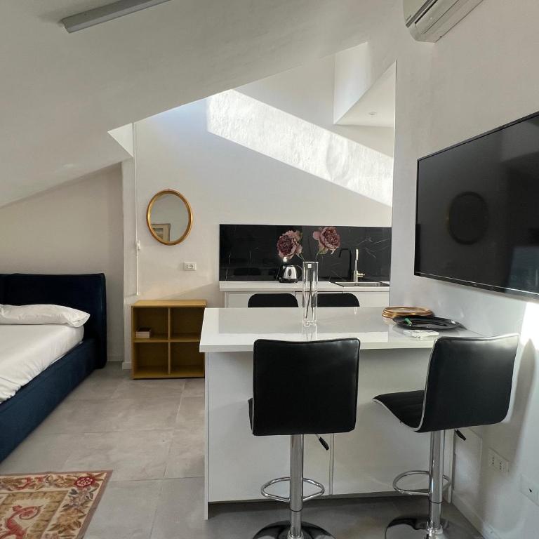 Casa Cielo Universitas - One-Bedroom Apartment - 1