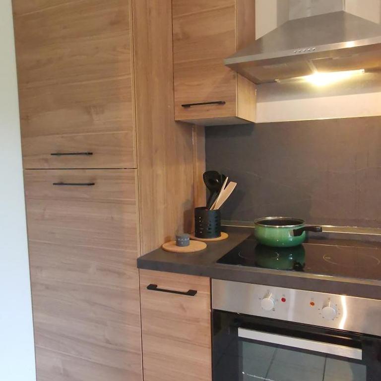 Rêve de Bisca Appartement spacieux climatisé avec jardin privatif piscine et parking privés - Appartement 1 Chambre - 70