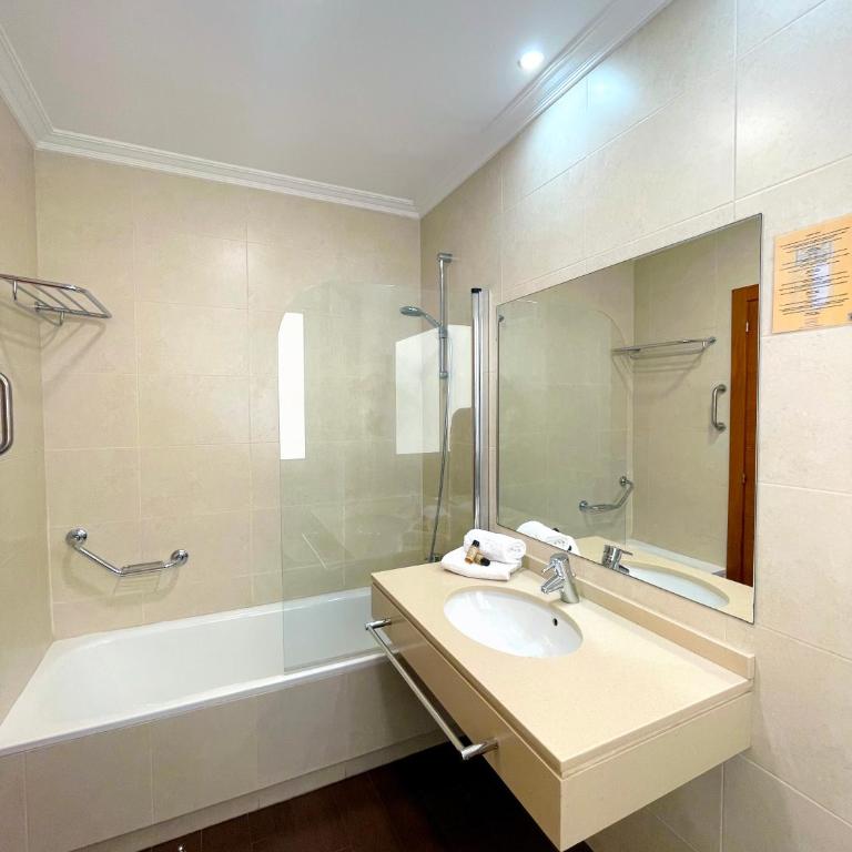 Rias Bajas - Habitación Doble - 1 o 2 camas - 1