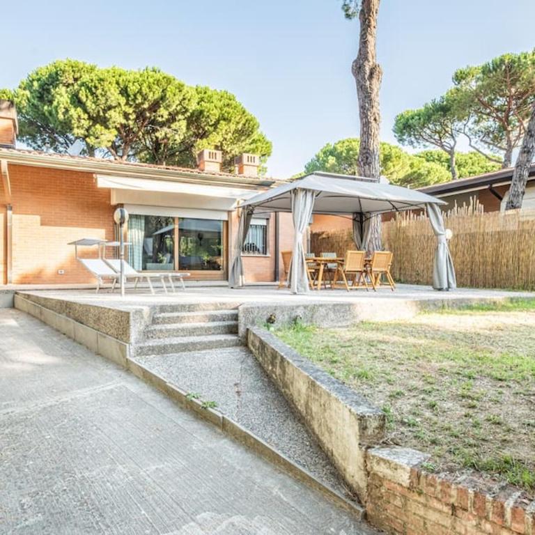 PINETA HOUSE LIGNANO [Free Parking-Beach-Garden] - Villa con 3 Camere da Letto - 2