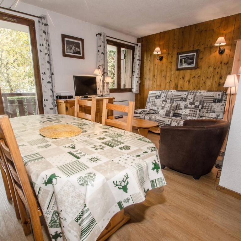 Appartement avec balcon, parking et animaux acceptés à Chamonix - FR-1-343-245 - Apartamento - 3