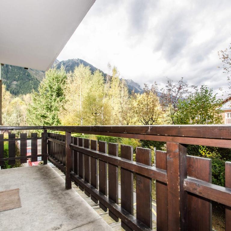 Appartement avec balcon, parking et animaux acceptés à Chamonix - FR-1-343-245 - Apartamento - 5