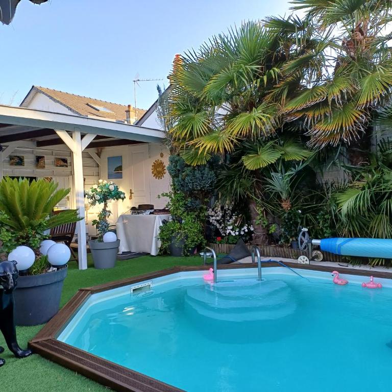 maison calme avec piscine palmiers 300m de la plage pornichet centre - Two-Bedroom House - 3