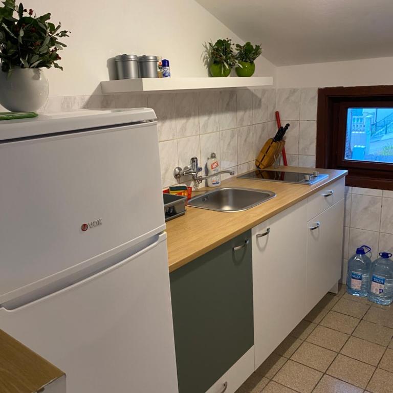 Apartman Novica - Two-Bedroom Suite - 7