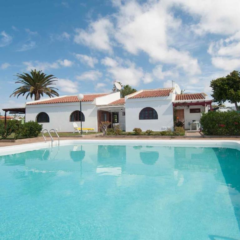 Maspalomas Suites - Apartment with Pool View - 1