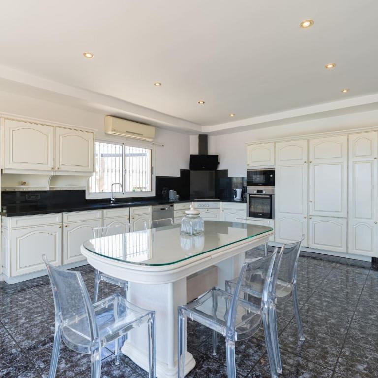 Sonnenland Hill Villas - Three-Bedroom Villa - 7