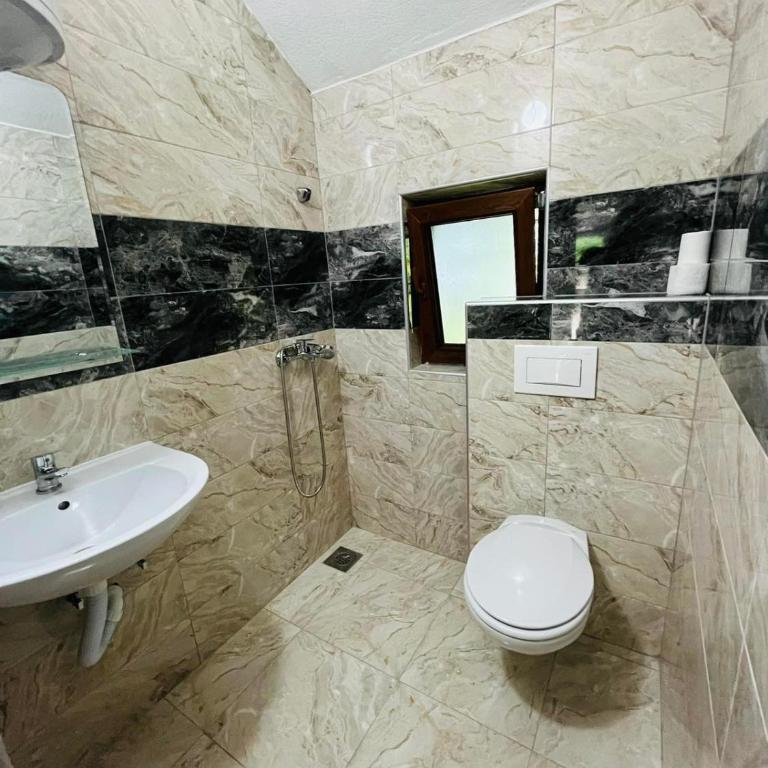 Studio Apartment - One-Bedroom Apartment - 10