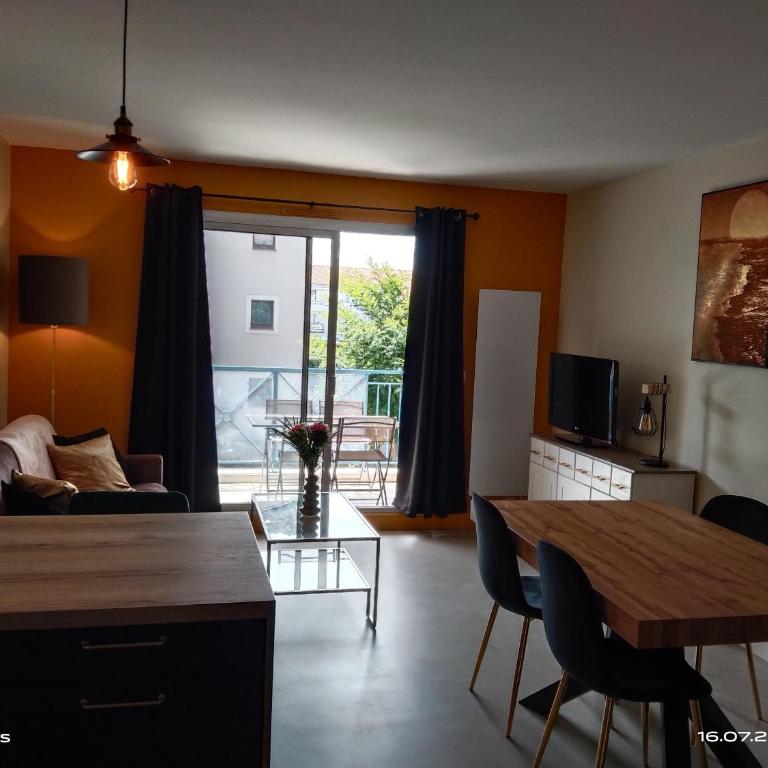 T2 en résidence avec piscine - Appartement 1 Chambre - 5