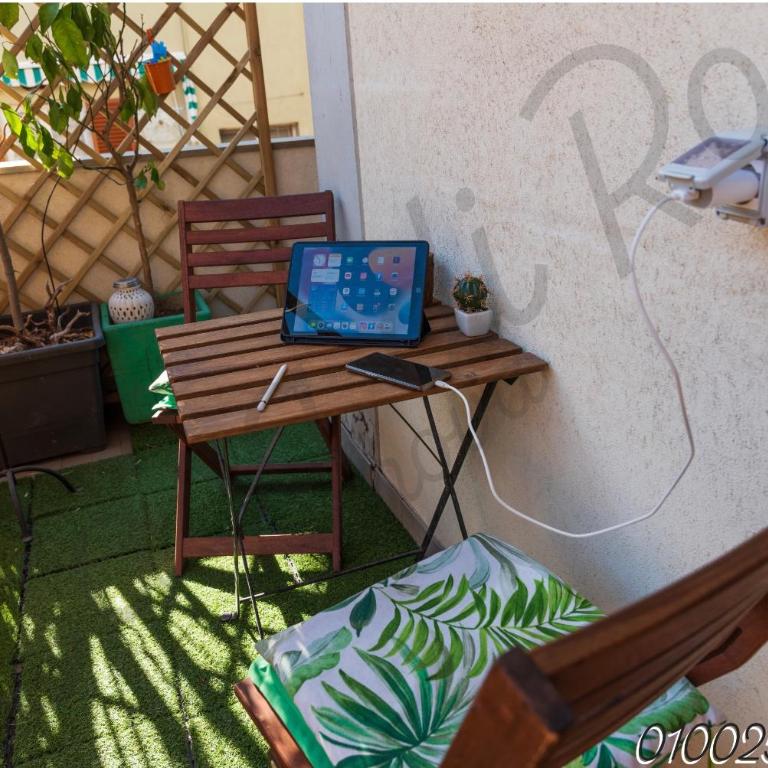 Casa di Ro - New Foce - Appartamento con Balcone - 6