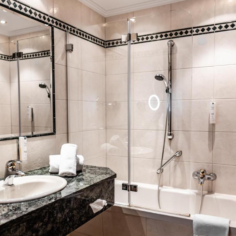 Hotel Hubertushof - Standard Doppelzimmer - 4