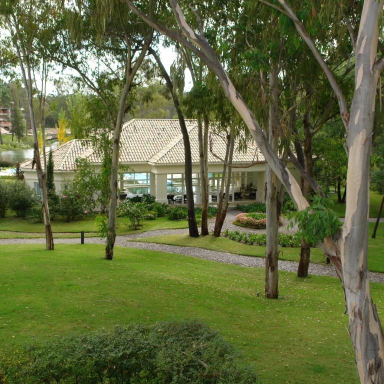 Green Park en Punta del Este - One-Bedroom Apartment with Lake View - 14